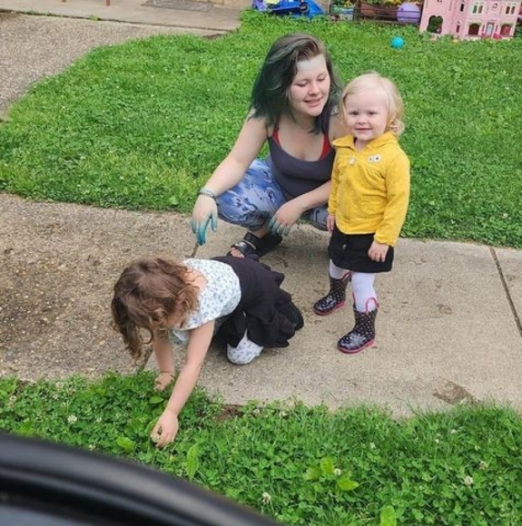 Meet your Posher, Taylor - Picture 1 of 1